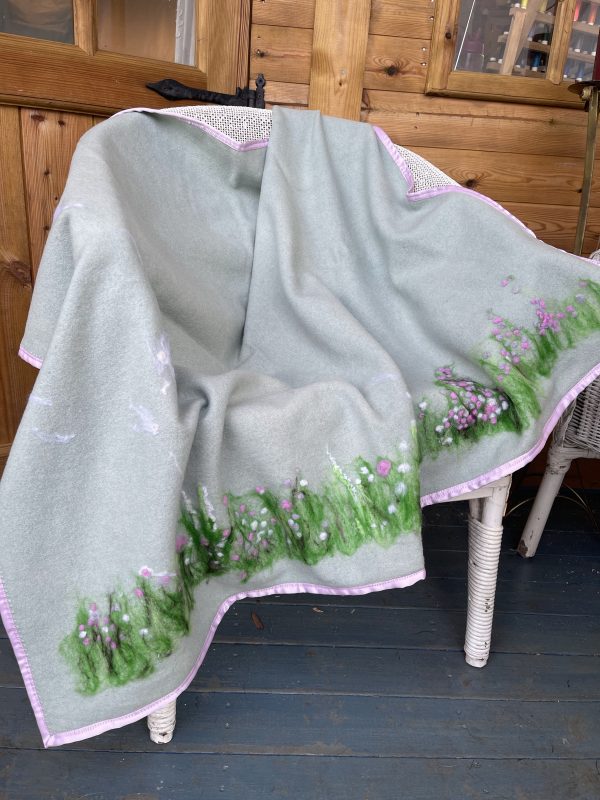 100% woollen blanket with a unique design